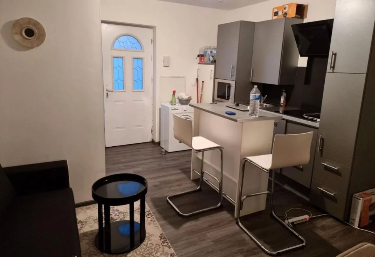 Apartment Hanouka Cosy Hohenbrunn