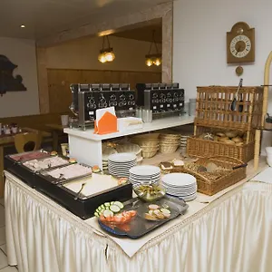 3* Frühstückspension Scharmerhof